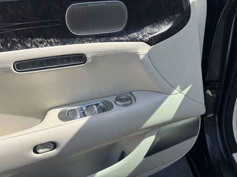 Used 2024 Genesis G90 3.5T image 27