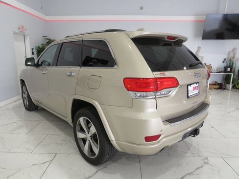 Used 2014 Jeep Grand Cherokee Overland w/ Trailer Tow Group IV image 5