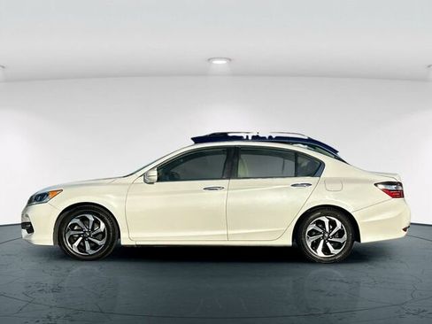 Used 2017 Honda Accord EX-L image 3