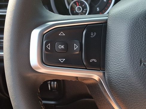 Used 2025 RAM 2500 Big Horn AWD/4WD image 20
