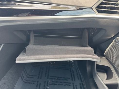 Certified 2023 BMW 330i xDrive Sedan w/ Parking Assistance Package image 27