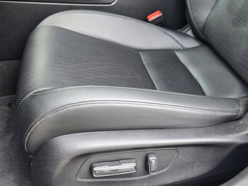 Used 2022 Honda Civic Touring image 22