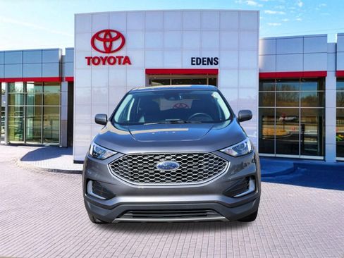 Used 2024 Ford Edge SEL AWD/4WD image 11