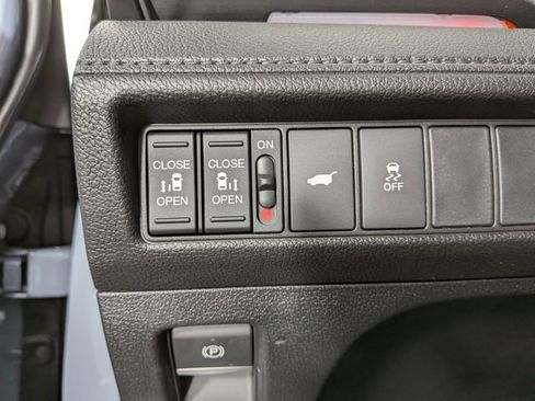 New 2026 Honda Odyssey Sport-L image 12