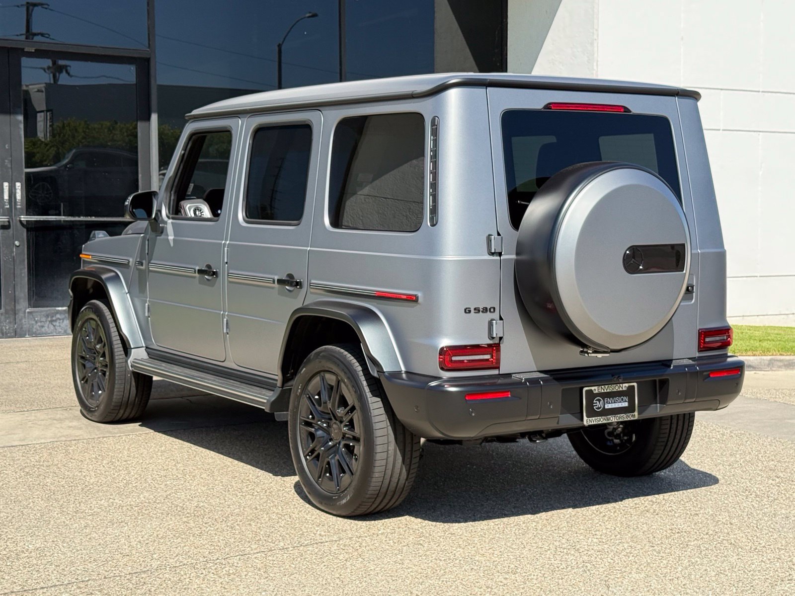 New 2027 Mercedes-Benz G 580 e image 8