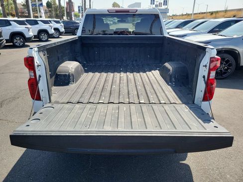 Used 2021 Chevrolet Silverado 1500 LT RWD image 21