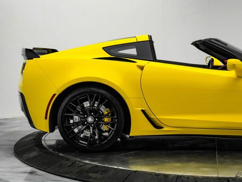 Used 2018 Chevrolet Corvette Z06 image 35