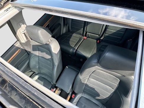 Used 2020 Honda CR-V Touring image 27