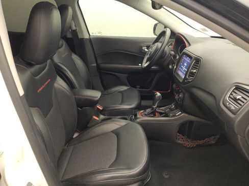 Used 2018 Jeep Compass Trailhawk w/ Safe & Security Group AWD/4WD image 21