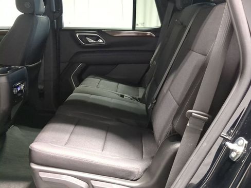 Used 2023 GMC Yukon SLE image 26