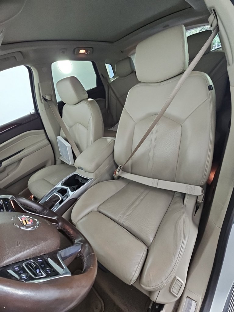 Used 2016 Cadillac SRX Premium w/ Trailering Package FWD image 27