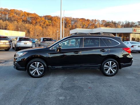 Used 2019 Subaru Outback 2.5i Limited image 2