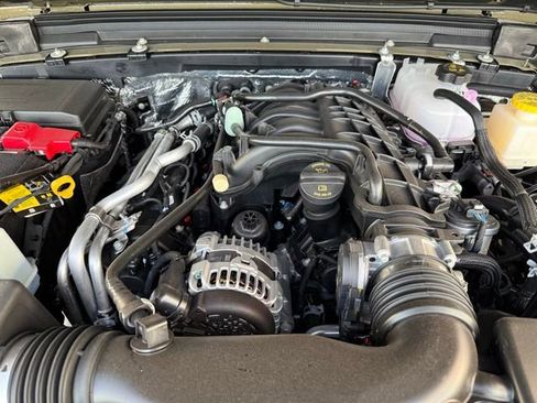 New 2026 Jeep Gladiator Rubicon w/ Safety Group AWD/4WD image 17