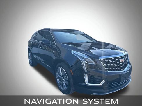Used 2025 Cadillac XT5 Premium Luxury AWD/4WD image 8