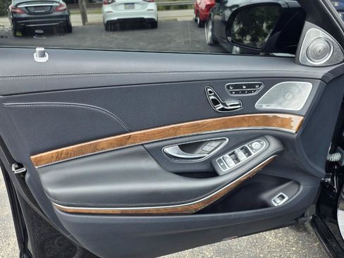 Used 2015 Mercedes-Benz S 550 4MATIC Sedan image 29