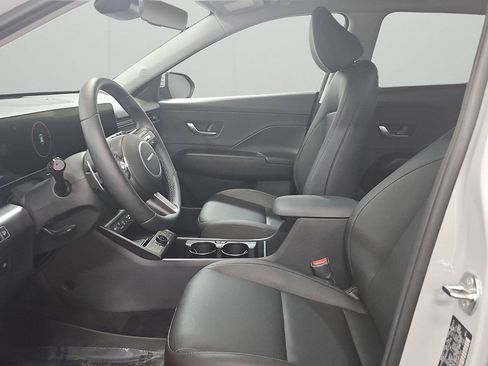Certified 2024 Hyundai Kona Limited AWD/4WD image 10