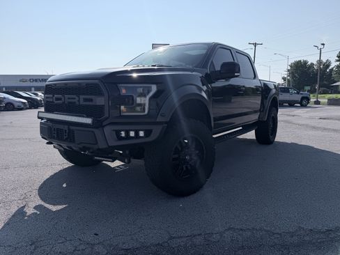 Used 2018 Ford F150 Raptor w/ Equipment Group 802A Luxury AWD/4WD image 1