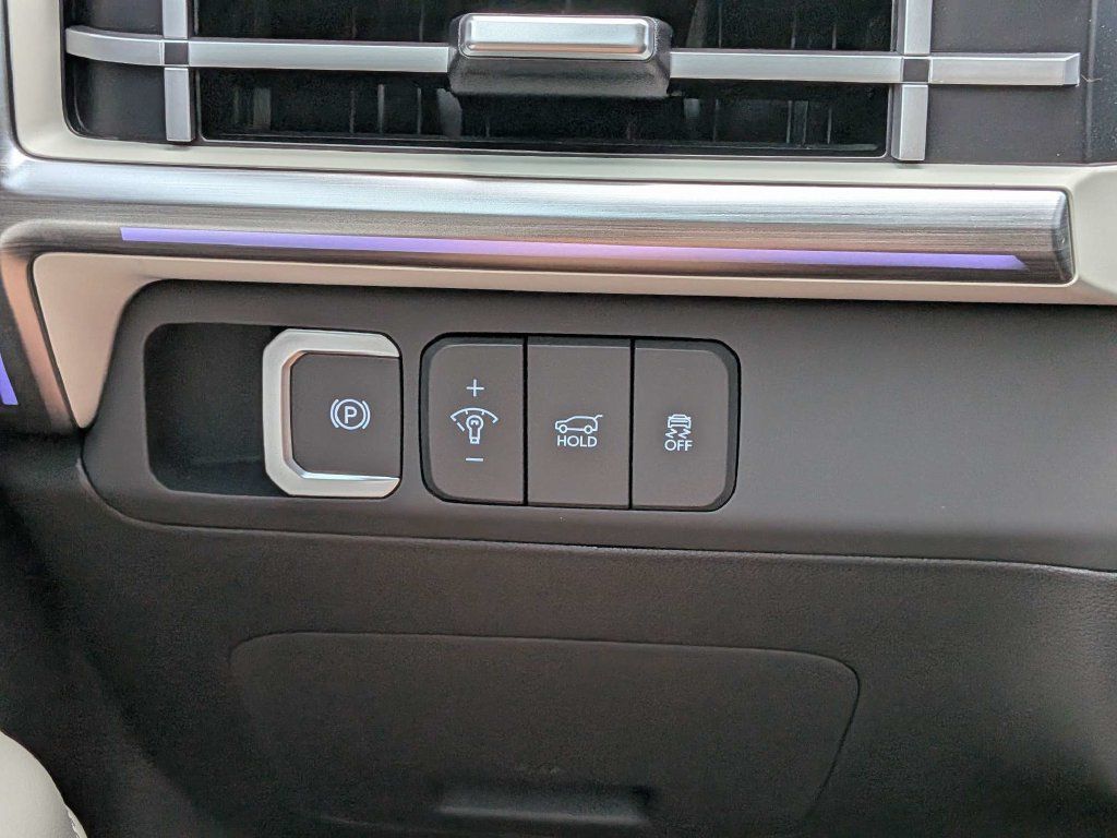 Used 2024 Hyundai Santa Fe Limited FWD image 37