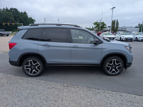 Used 2022 Honda Passport Elite image 7