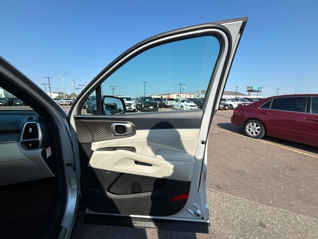Used 2023 Kia Sorento SX Prestige AWD/4WD image 25
