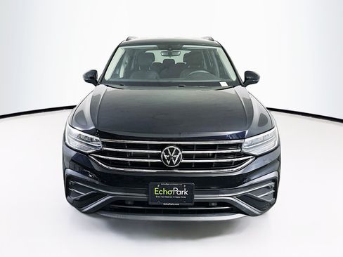 Used 2023 Volkswagen Tiguan S FWD image 2
