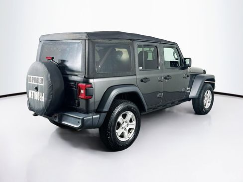 Used 2018 Jeep Wrangler Unlimited Sport S image 9
