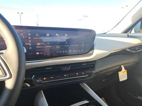 New 2026 Buick Envision Avenir image 44