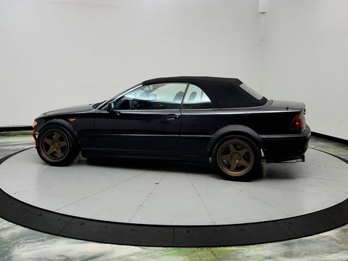Used 2004 BMW 330Ci Convertible RWD image 8