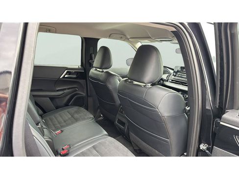 Used 2024 Mitsubishi Outlander Ralliart AWD/4WD image 16