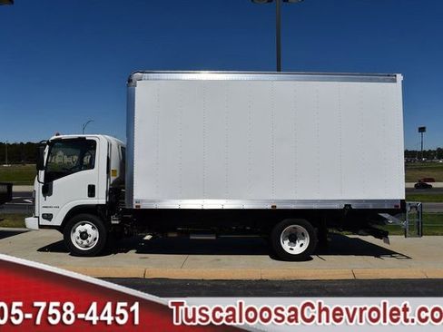 New 2025 Chevrolet Low Cab Forward image 5