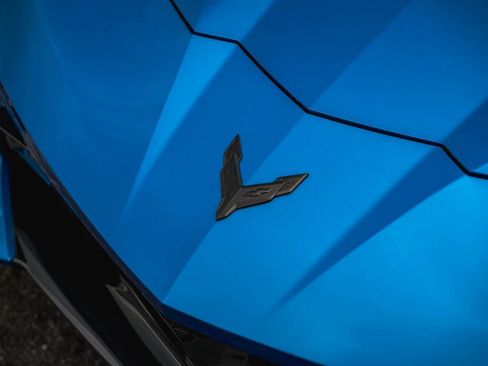 New 2025 Chevrolet Corvette Stingray image 12