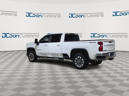 Used 2021 Chevrolet Silverado 2500 LT w/ Convenience Package AWD/4WD image 6
