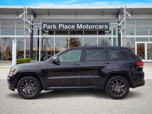 Used 2021 Jeep Grand Cherokee High Altitude image 3