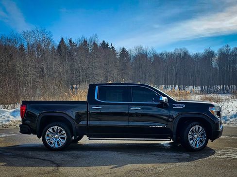 Used 2021 GMC Sierra 1500 Denali w/ Denali Ultimate Package image 2