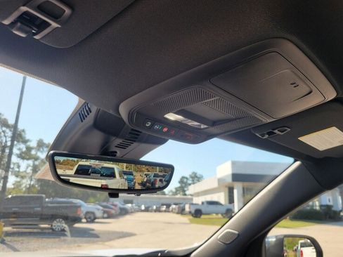 New 2026 GMC Acadia Elevation image 24