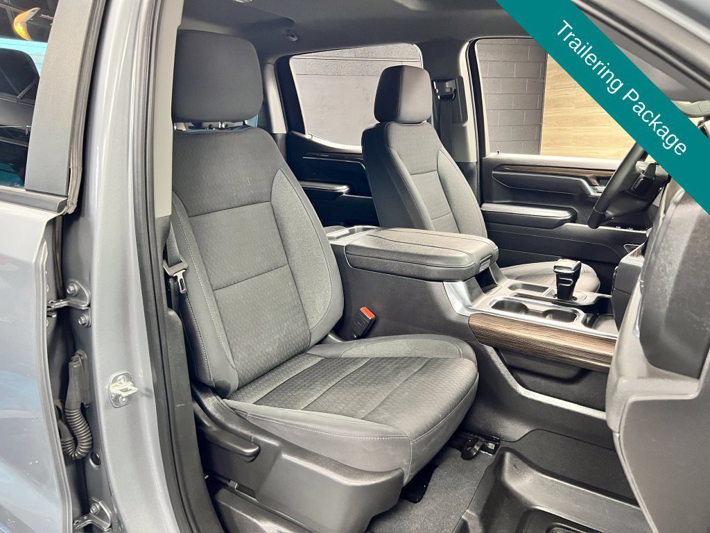 Used 2025 Chevrolet Silverado 1500 LT Trail Boss w/ Protection Package AWD/4WD image 8