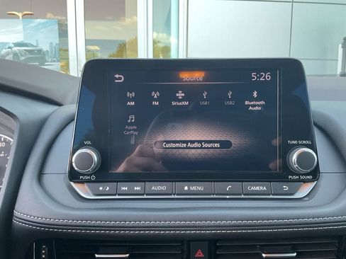 Used 2022 Nissan Rogue SV FWD image 40