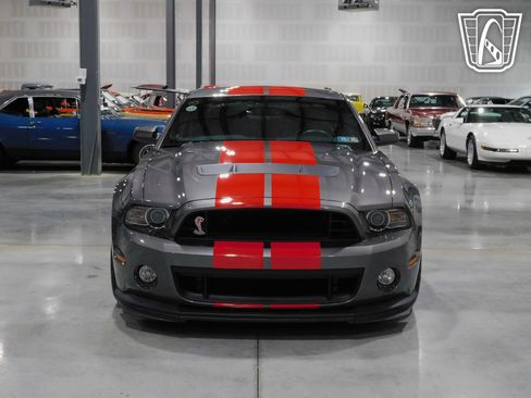 Used 2014 Ford Mustang Shelby GT500 w/ Equipment Group 821A image 19