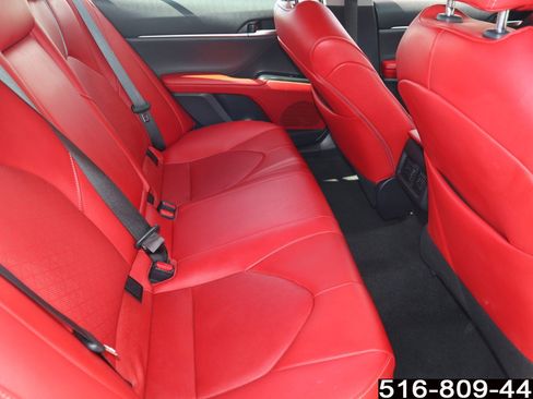 Used 2019 Toyota Camry XSE image 26