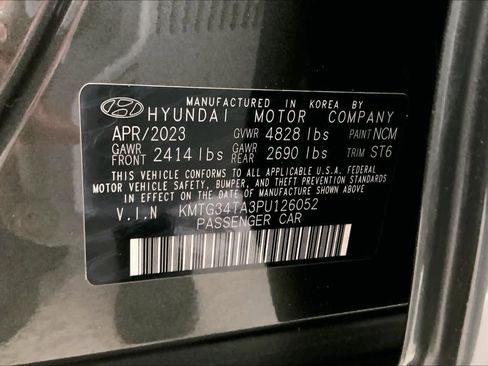 Used 2023 Genesis G70 2.0T w/ Sport Prestige Package image 19