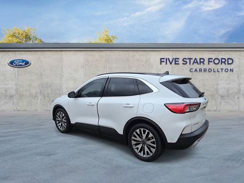 Used 2020 Ford Escape Titanium w/ Titanium Premium Package 2.0 image 6