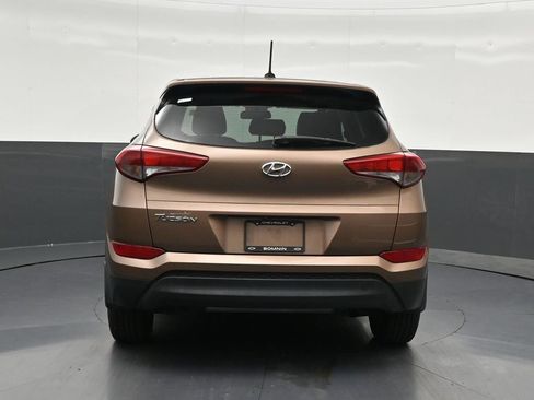 Used 2017 Hyundai Tucson SE FWD image 4