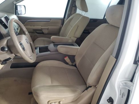 Used 2010 Nissan Armada SE w/ SE Driver Pkg image 12