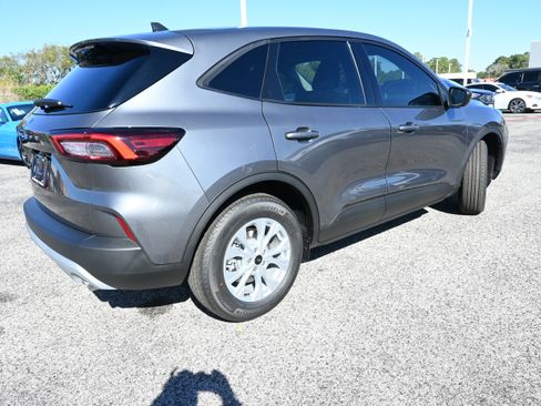 New 2026 Ford Escape Active image 2