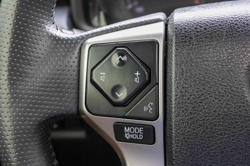 Used 2021 Toyota 4Runner SR5 Premium w/ Moonroof Package RWD image 28
