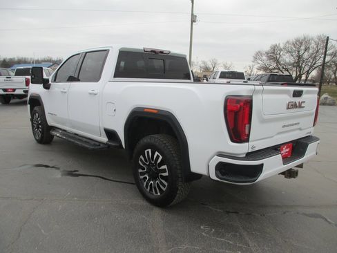 Used 2020 GMC Sierra 2500 AT4 w/ AT4 Premium Package image 7