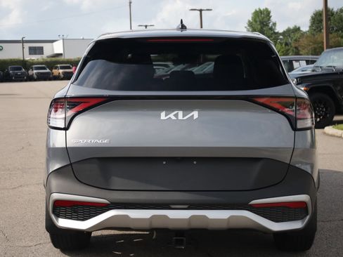 Used 2023 Kia Sportage EX FWD image 4