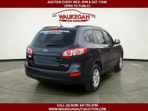 Used 2011 Hyundai Santa Fe GLS image 5