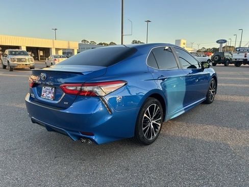 Used 2018 Toyota Camry SE image 8