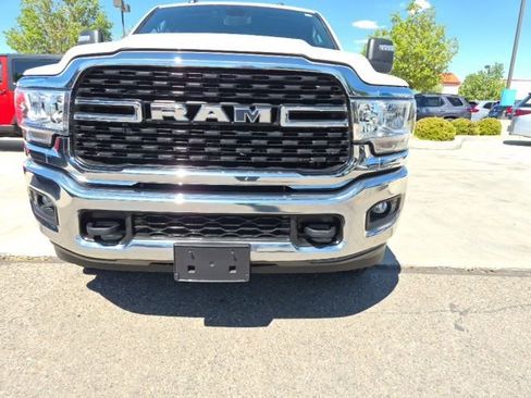Used 2024 RAM 2500 Big Horn AWD/4WD image 11